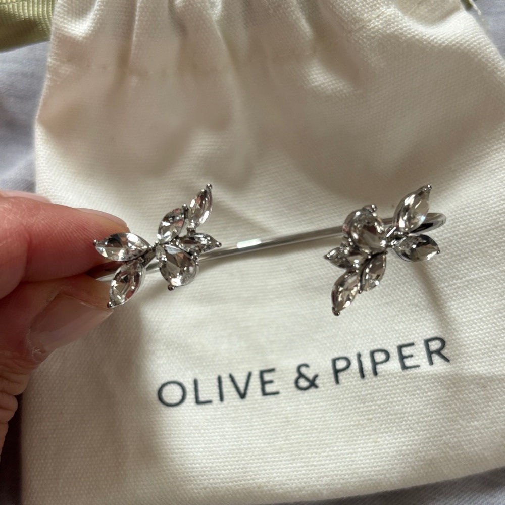 Olive & Piper Silver Floral Bracelet